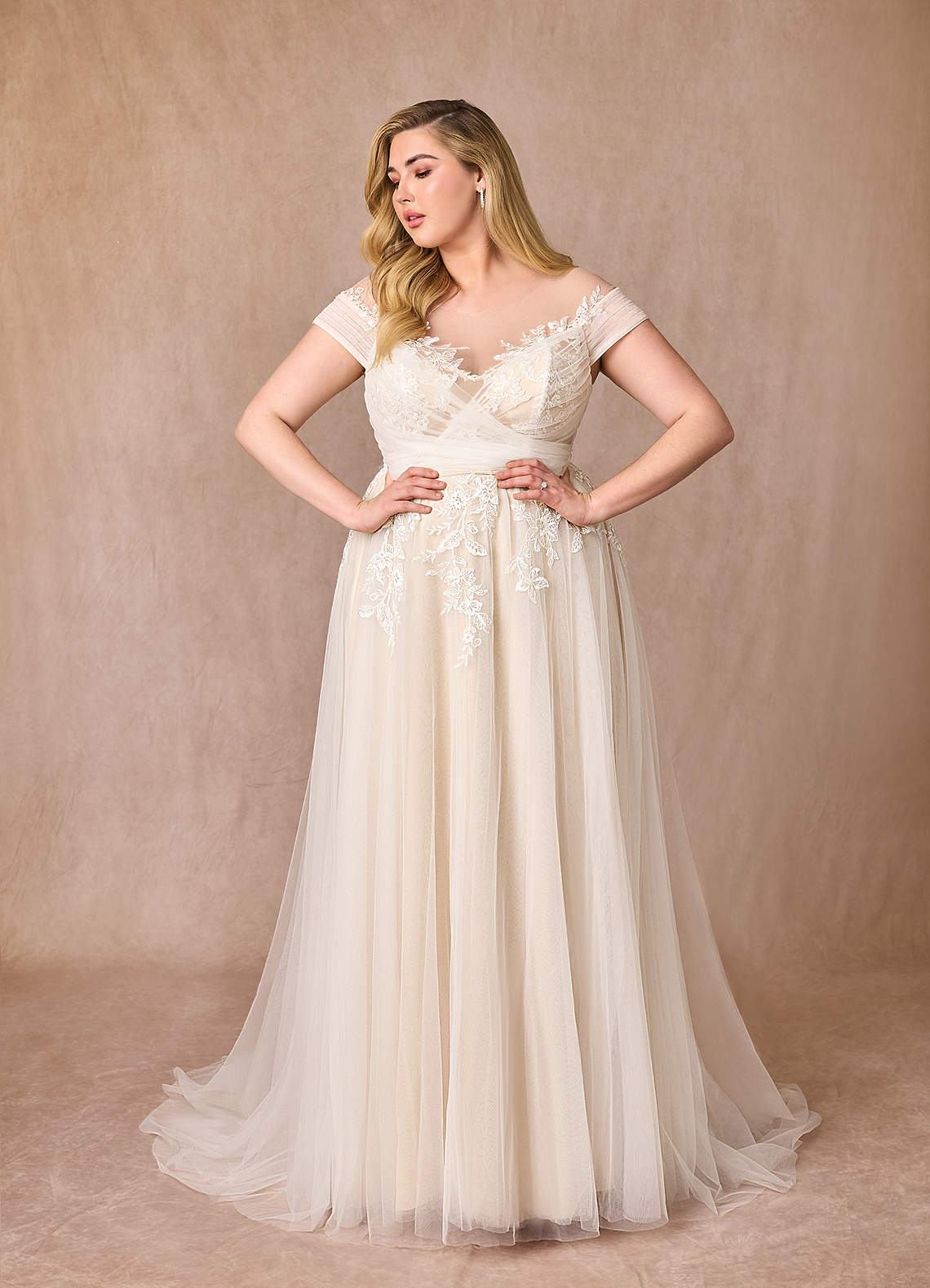 Cindy Wedding Dress-AZ6372043-final sale